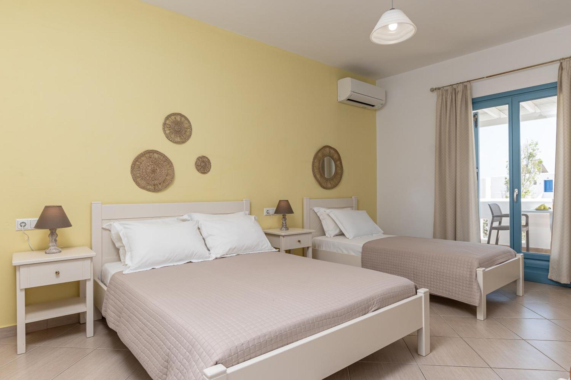 Hotel Francesca Агиос Прокопиос Екстериор снимка