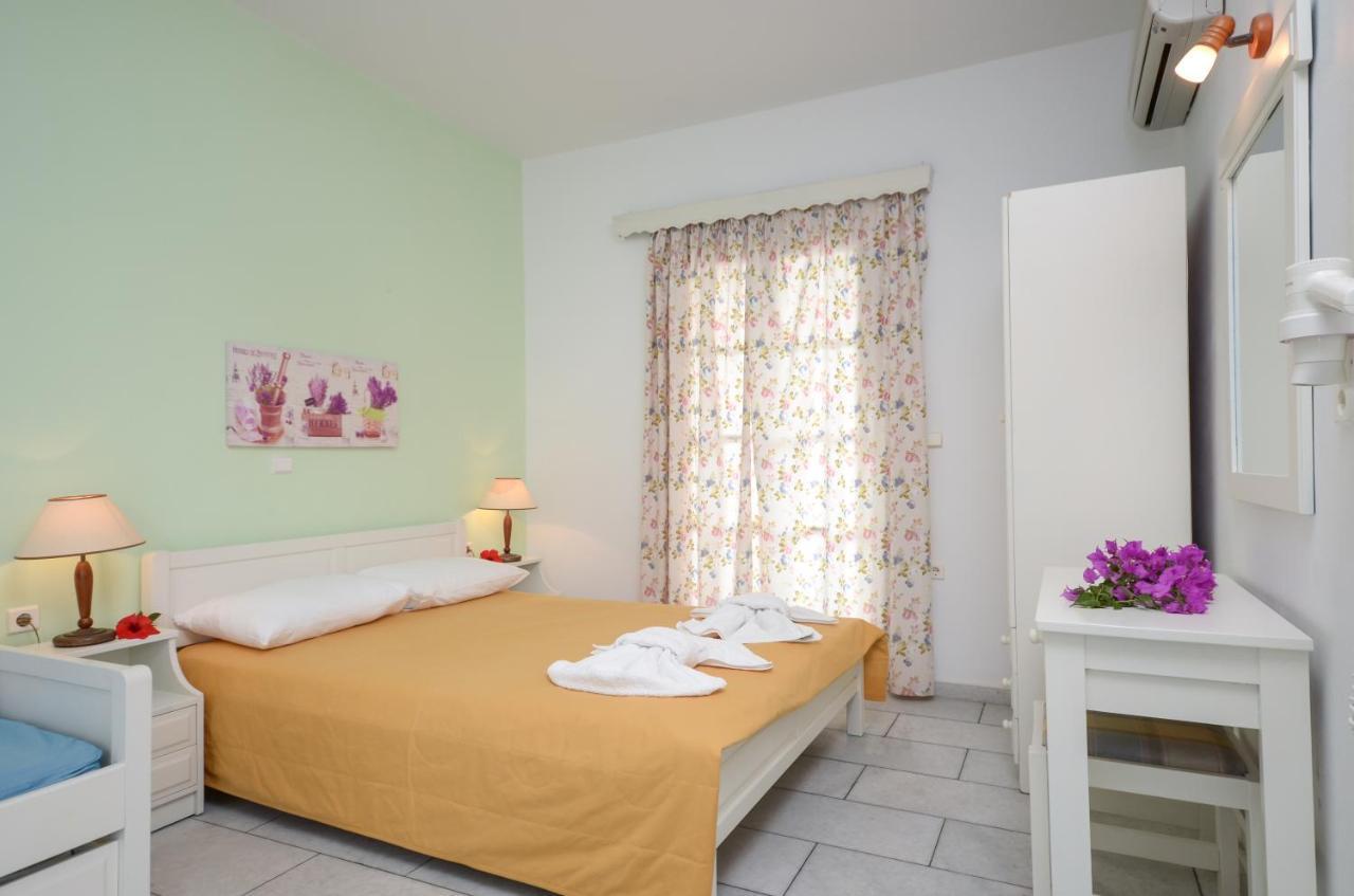 Hotel Francesca Агиос Прокопиос Екстериор снимка